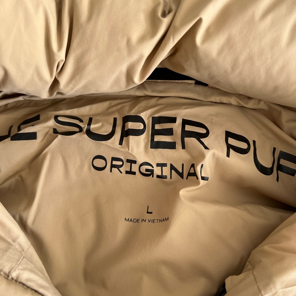 Aritzia Super Puff Vest